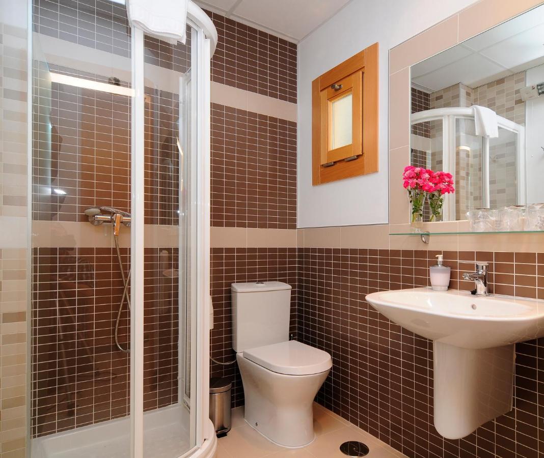 Amalurra Granada Hotel Caparacena Bilik gambar